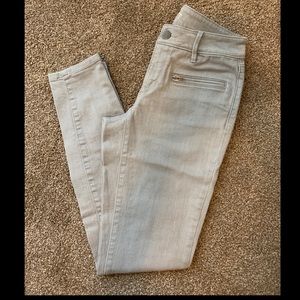 Ann Taylor Loft curvy super skinny jeans 26/2